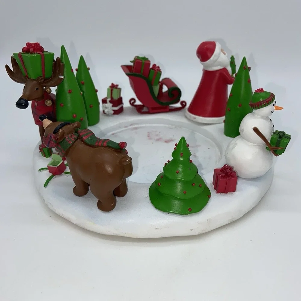 White Barn Large‎ Christmas Ring Candle Holder Santa Snowman Deer Bear Presents - Picture 3 of 11